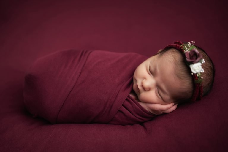 Sarah Cockerton Photography Herts and Essex Newborn Photographer copy 768x512