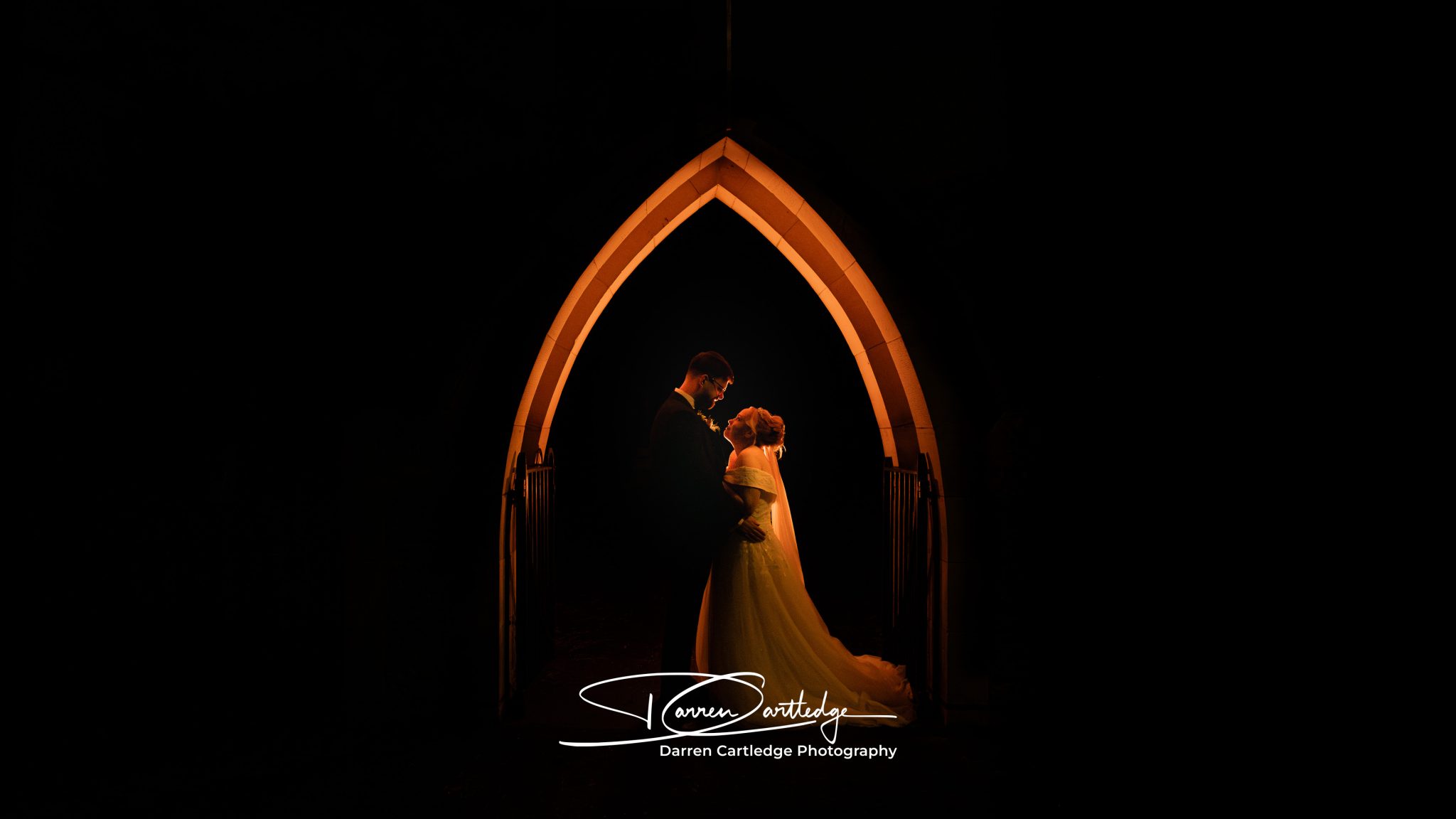 lincolnshire wedding twilight couple arch portrait 2048x1152